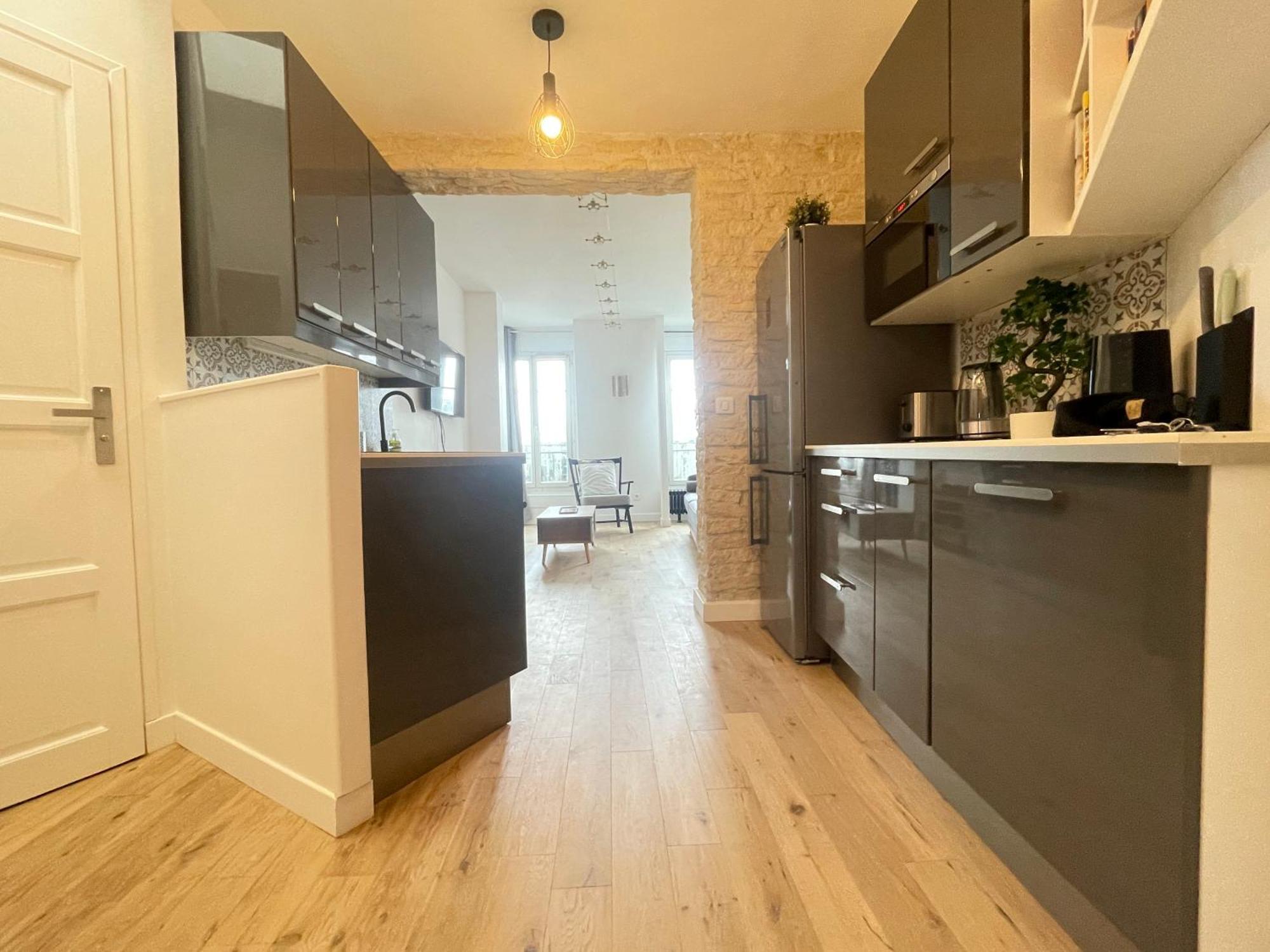 Superbe Appartement Haussmannien Suspendu Париж Экстерьер фото